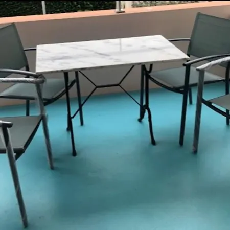 Les Nautiles * Mèze