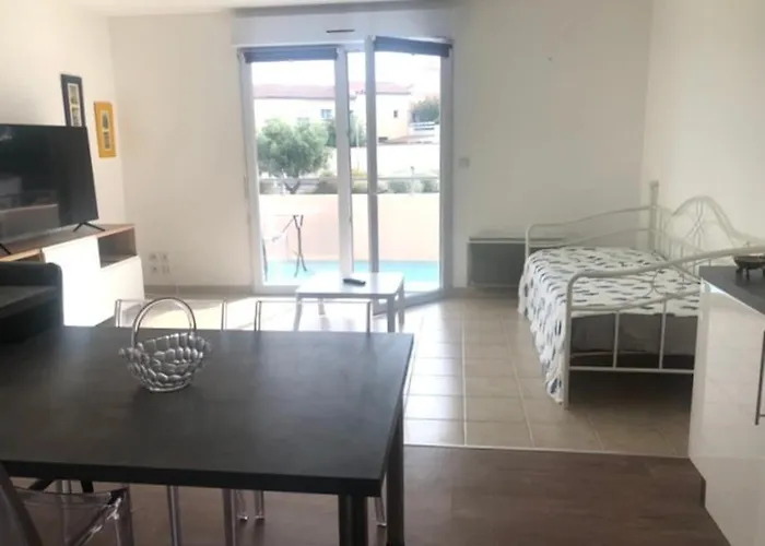 Les Nautiles Apartment *