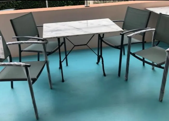 Les Nautiles * Mèze